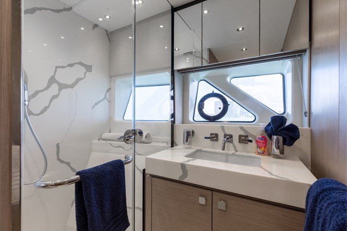 Photo of SUNSEEKER MILAMO 76'