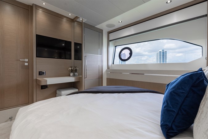 Photo of SUNSEEKER MILAMO 76'