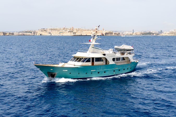 Photo of CUSTOM KALANI 82' 3