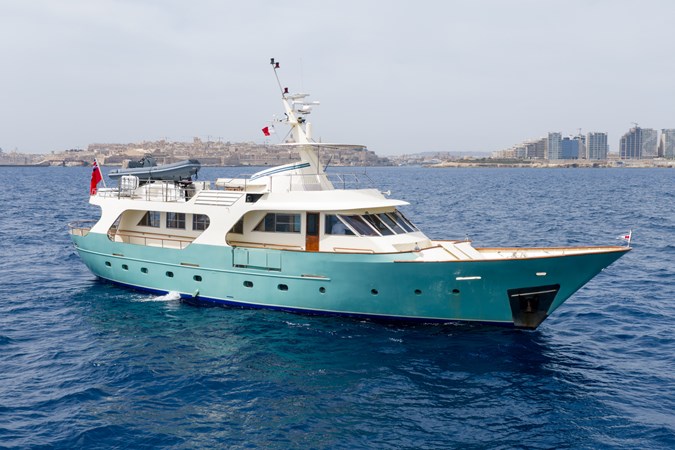 Photo of CUSTOM KALANI 82' 3