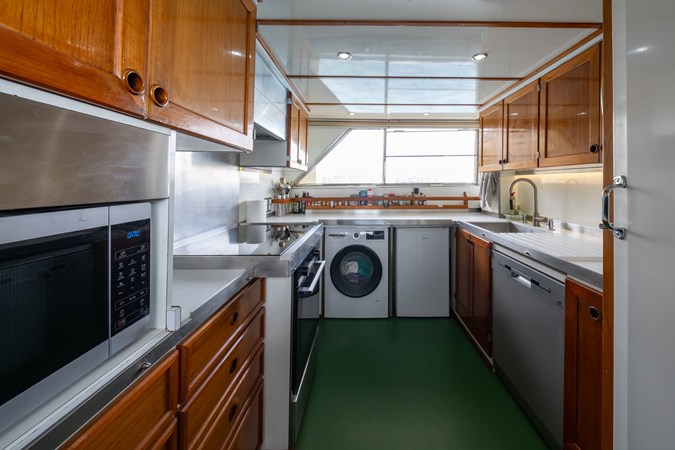 Photo of CUSTOM KALANI 82' 3