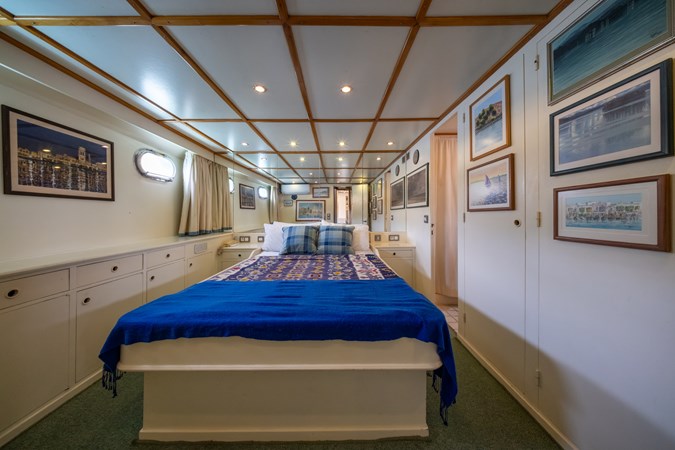 Photo of CUSTOM KALANI 82' 3