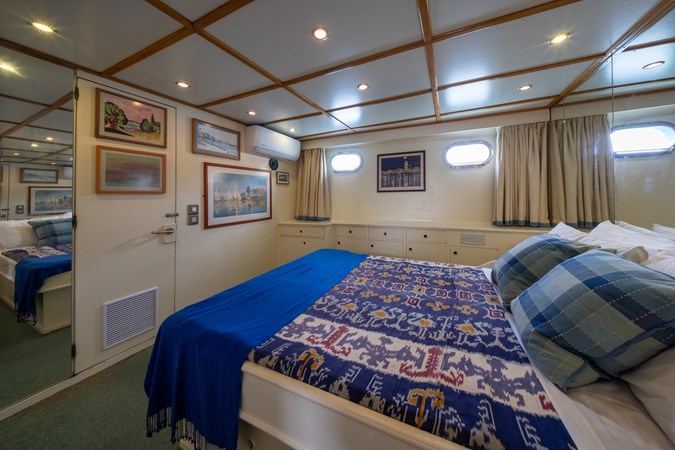 Photo of CUSTOM KALANI 82' 3