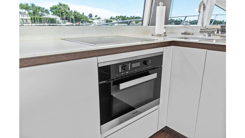Photo of PRESTIGE ELEVATION 75'
