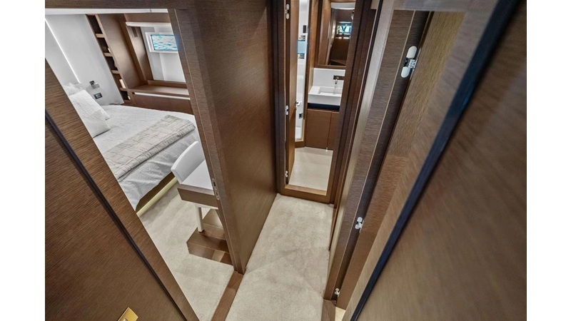 Photo of PRESTIGE ELEVATION 75'
