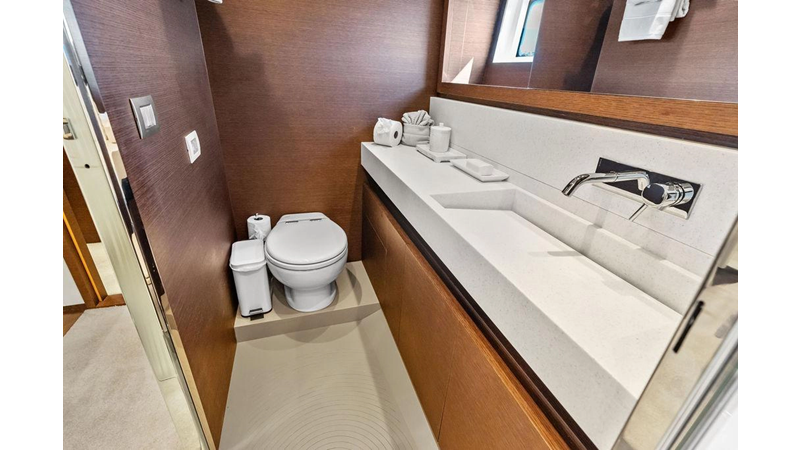Photo of PRESTIGE ELEVATION 75'