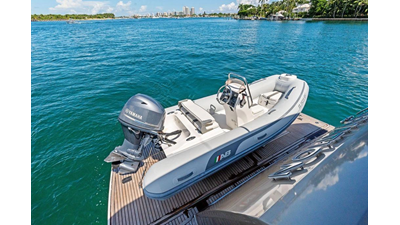 2016 PRESTIGE YACHTS 750 - photo 16