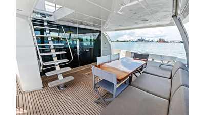 2016 PRESTIGE YACHTS 750 - photo 18