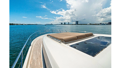 2016 PRESTIGE YACHTS 750 - photo 30