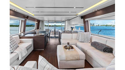 2016 PRESTIGE YACHTS 750 - photo 43