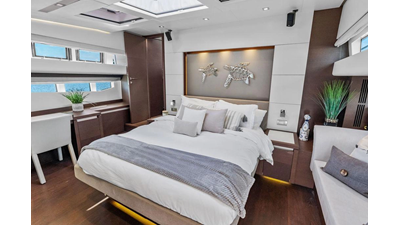 2016 PRESTIGE YACHTS 750 - photo 48