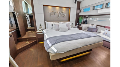 2016 PRESTIGE YACHTS 750 - photo 51