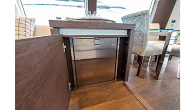 2016 PRESTIGE YACHTS 750 - photo 45