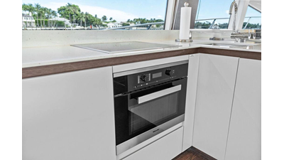 2016 PRESTIGE YACHTS 750 - photo 36