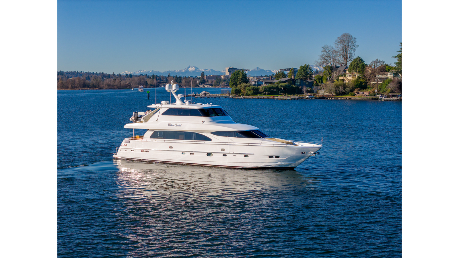 Wishes Granted — 2005 Horizon Yachts 82 SkyLounge — fotoğraf 4
