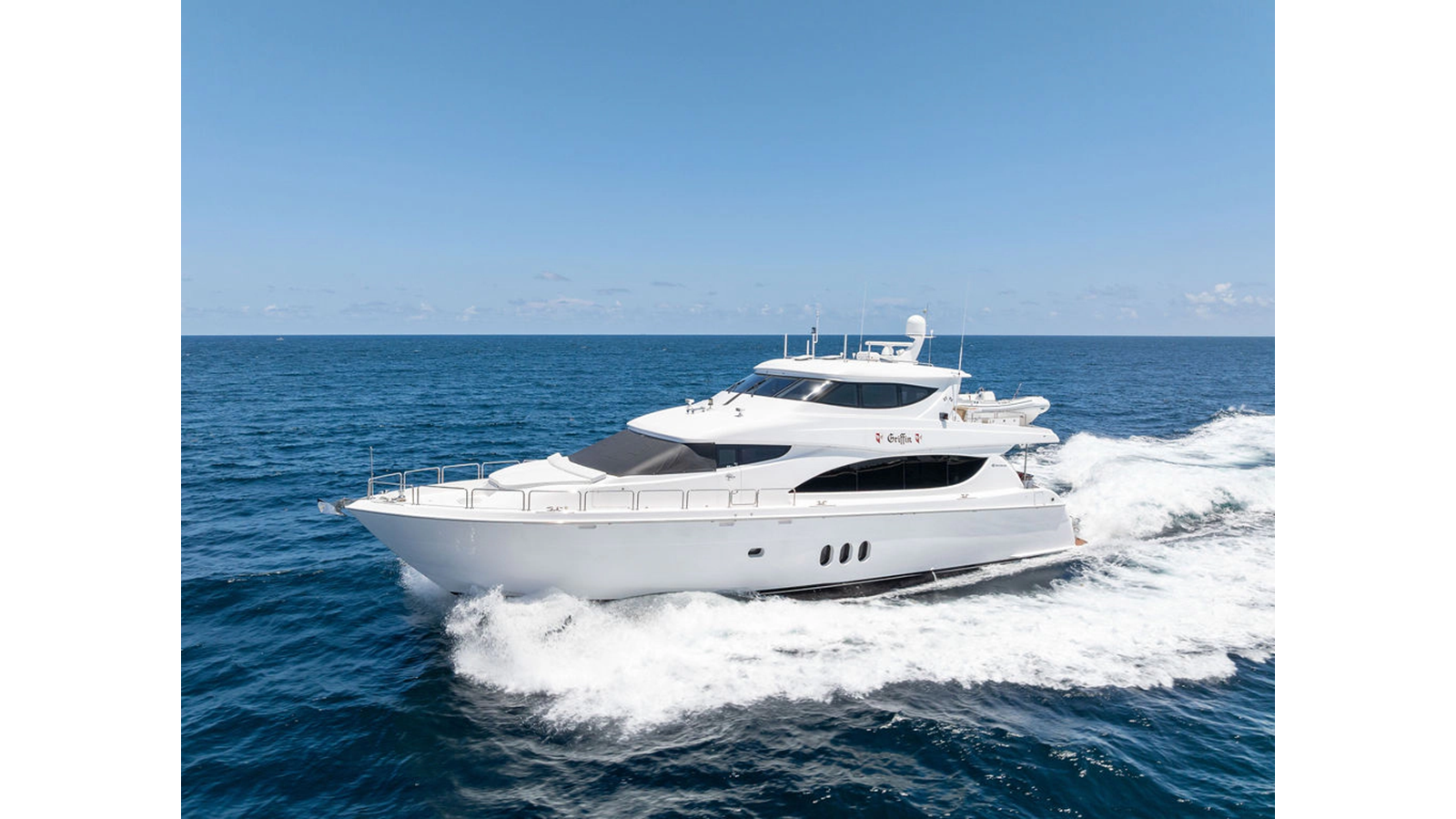 2013 Hatteras 80 Motor Yacht