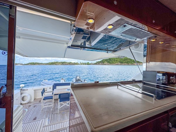 Photo of RIVIERA Luna 53'