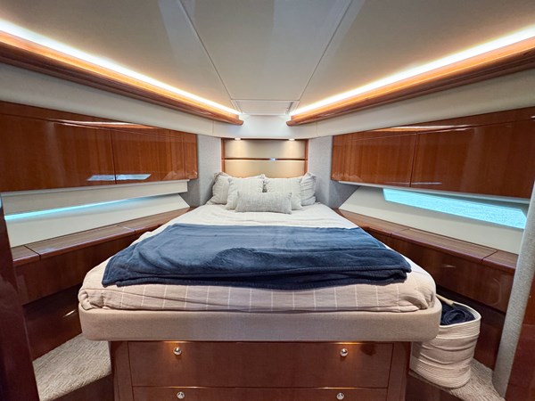Photo of RIVIERA Luna 53'