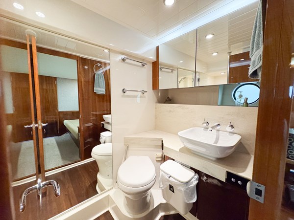 Photo of RIVIERA Luna 53'