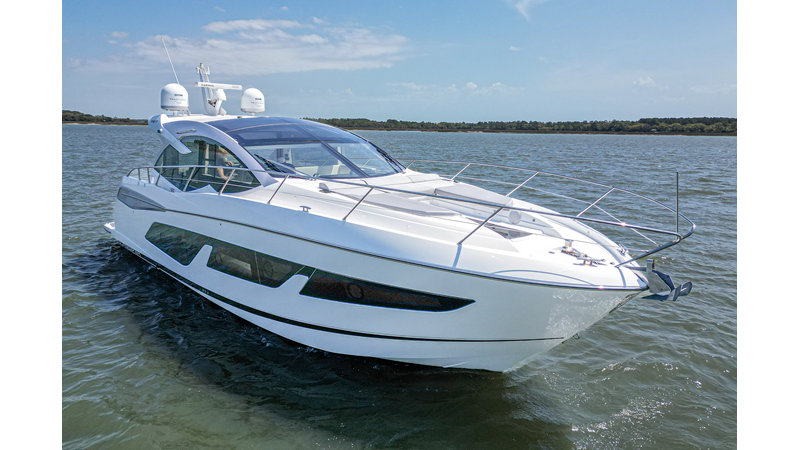 Photo of SUNSEEKER DULZURA 50'