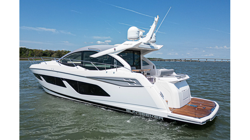 Photo of SUNSEEKER DULZURA 50'