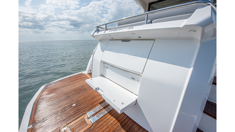Photo of SUNSEEKER DULZURA 50'