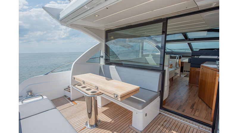 Photo of SUNSEEKER DULZURA 50'