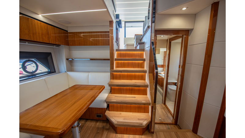 Photo of SUNSEEKER DULZURA 50'