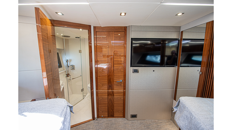 Photo of SUNSEEKER DULZURA 50'