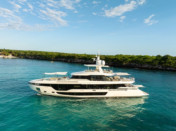 Photo of AZIMUT YACHTS LUZ DE MAR 115' 7
