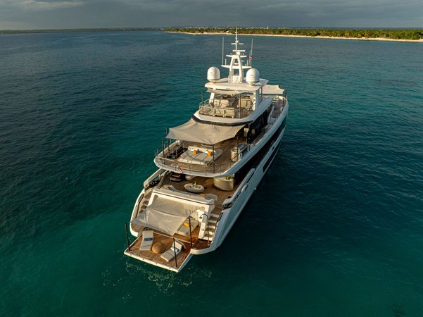 Photo of AZIMUT YACHTS LUZ DE MAR 115' 7