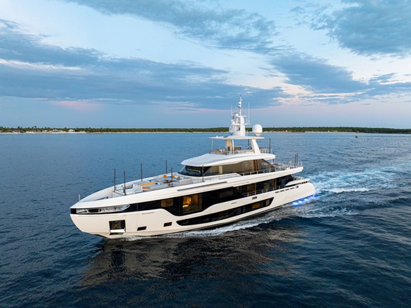 Photo of AZIMUT YACHTS LUZ DE MAR 115' 7