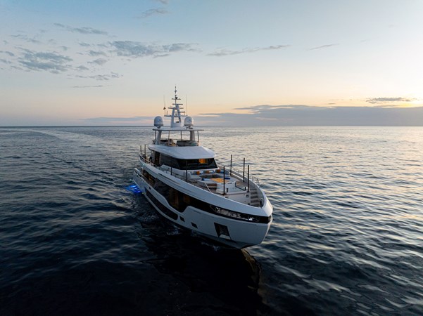 Photo of AZIMUT YACHTS LUZ DE MAR 115' 7