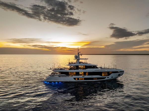 Photo of AZIMUT YACHTS LUZ DE MAR 115' 7