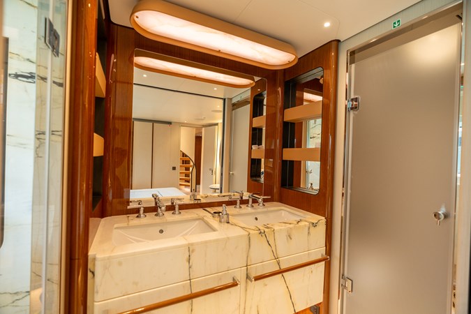 Photo of AZIMUT YACHTS LUZ DE MAR 115' 7