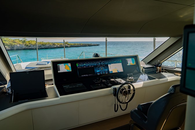 Photo of AZIMUT YACHTS LUZ DE MAR 115' 7