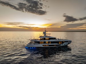 LUZ DE MAR 458565