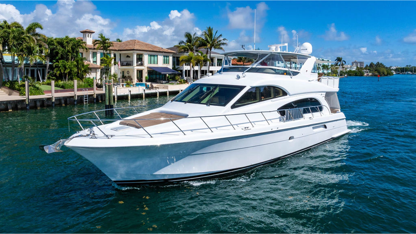 LADY BELLA — 2006 Hatteras 64 Motor Yacht — fotoğraf 3