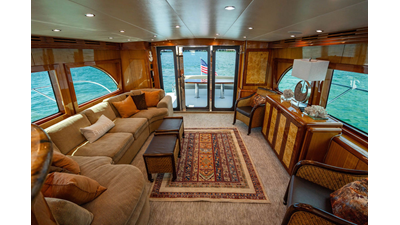 2006 HATTERAS 64 Motor Yacht - photo 10
