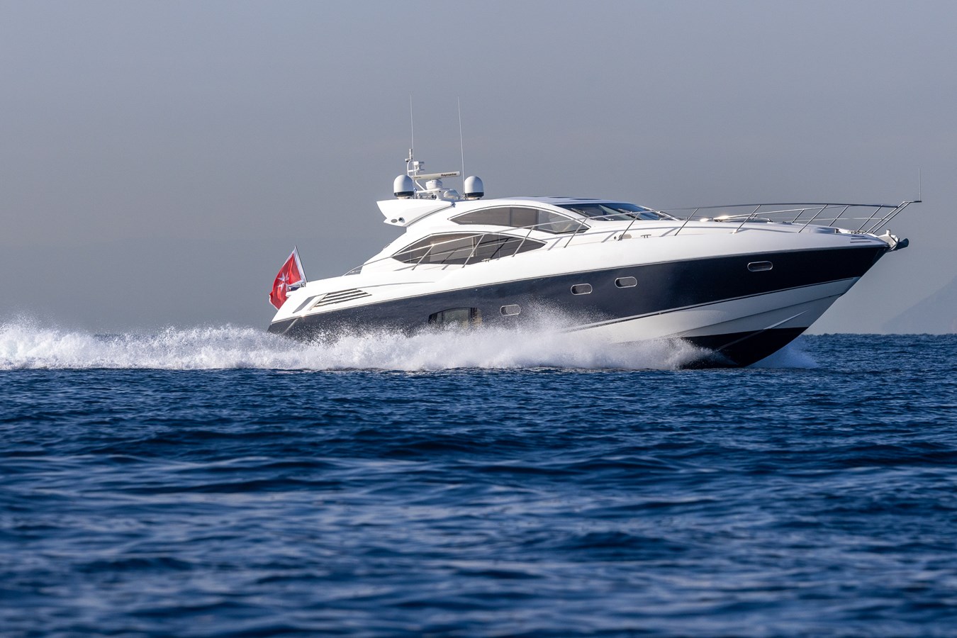 yacht-image
