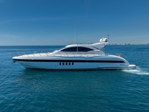 2004 MANGUSTA 72 - photo 7