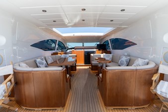 2004 MANGUSTA 72 - photo 15