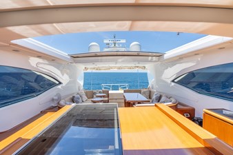 2004 MANGUSTA 72 - photo 21