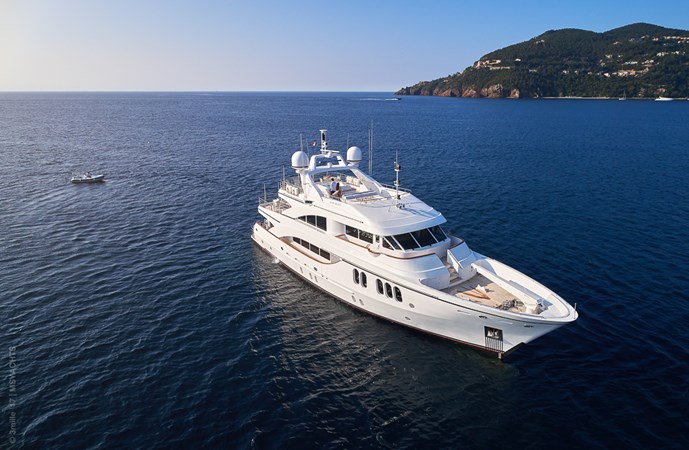 Photo of FITTIPALDI YACHTS SEA SHELL 111' 7