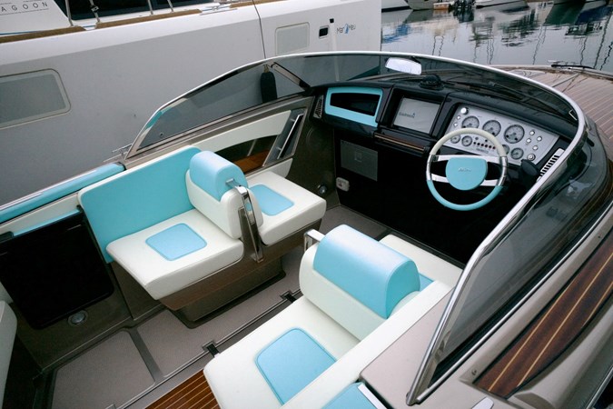Photo of RIVA YACHT NATALY 27'