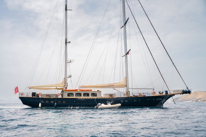 Photo of ADA YACHT WORKS LE PIETRE 128'