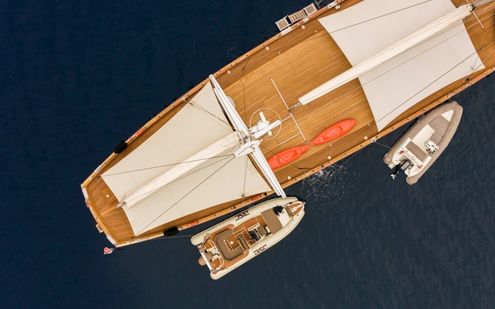 Photo of ADA YACHT WORKS LE PIETRE 128'