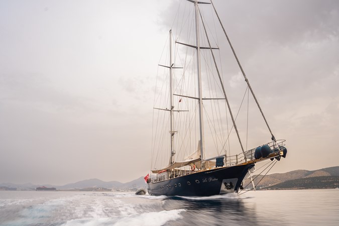 Photo of ADA YACHT WORKS LE PIETRE 128'