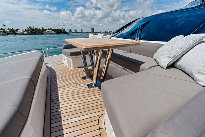 Photo of SUNSEEKER Dolce Far Niente 88'