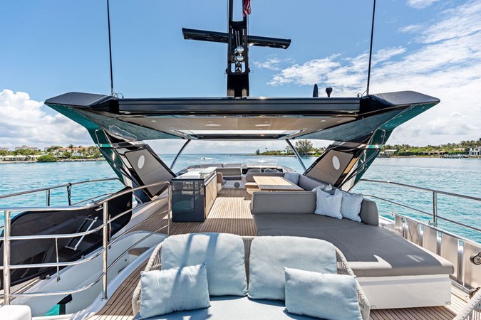 Photo of SUNSEEKER Dolce Far Niente 88'
